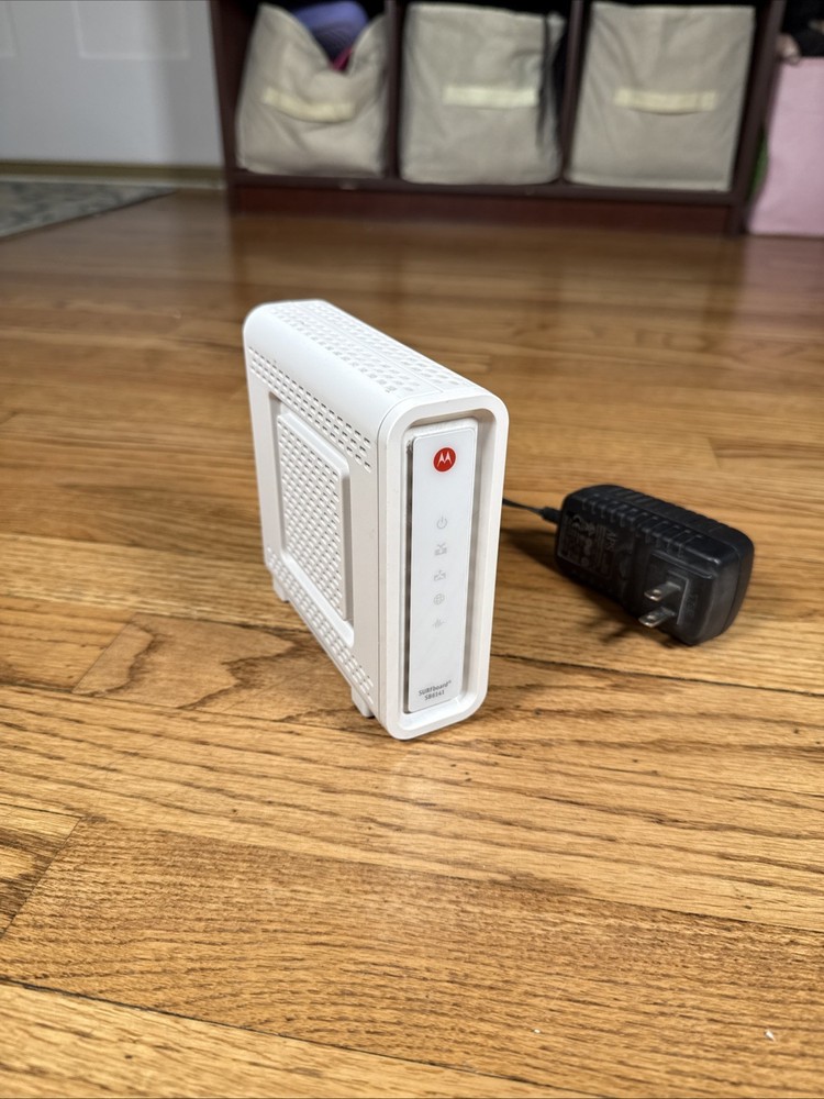 ARRIS SURFboard SB6141 Cable Modem w/ Power Supply