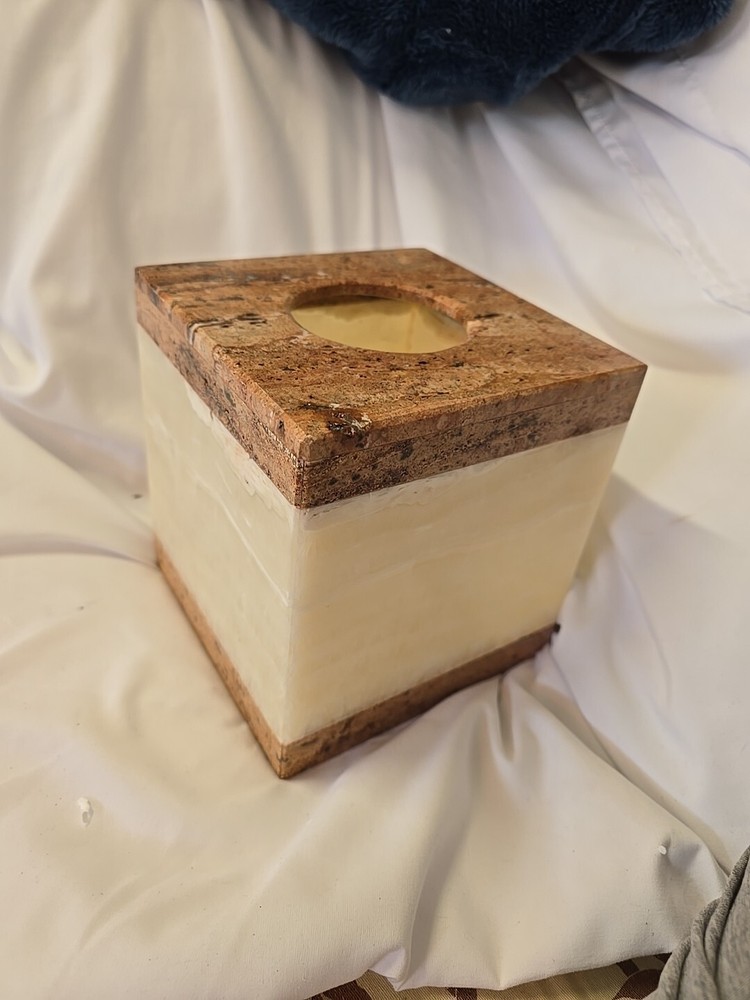 Quartz & Marble Tissue Cover Heavy Beautiful Great Shape