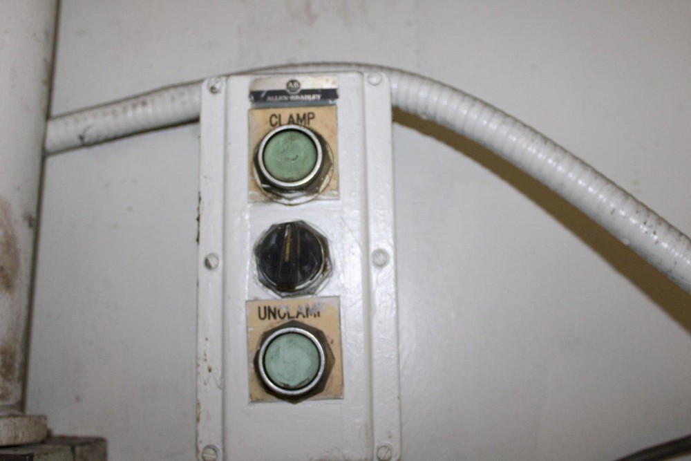 175 TON CINCINNATI HYDRAULIC PRESS