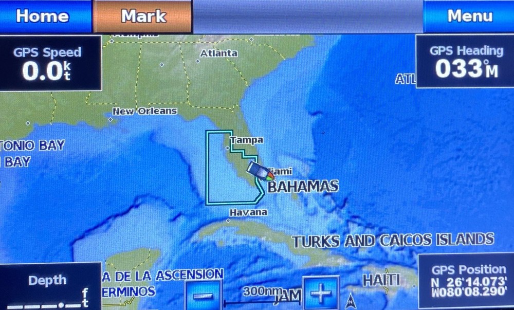 Garmin GPSMAP 740 Stand-Alone Touchscreen Chartplotter (MME REFURB)~ New LCD*