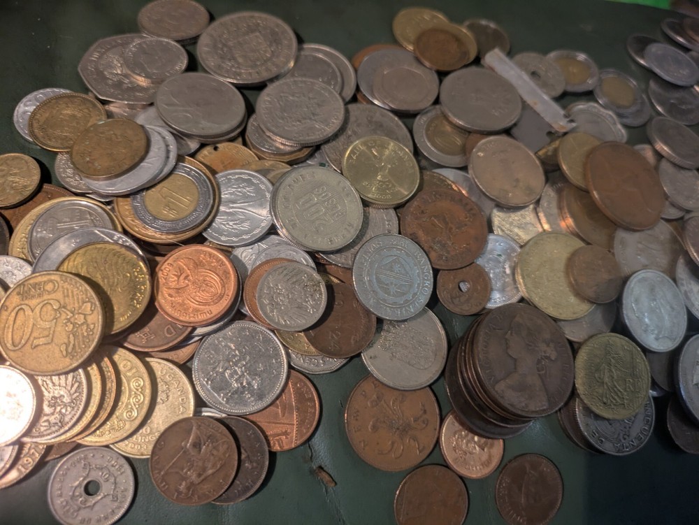 20 Foreign Coins Mixed Modern ! Random Pulls