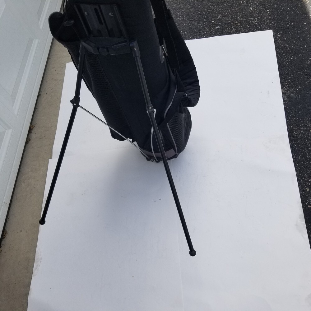 IZZO Stand Carry Golf Bag Black 3 Way Divider