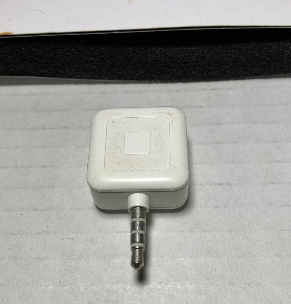 Square Credit Debit Card Reader White for Apple iPhone and Android