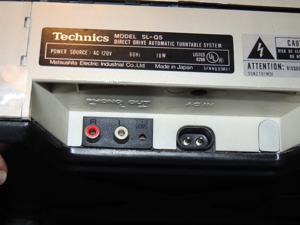 Technics Direct Drive Automatic Turntable System SL-Q