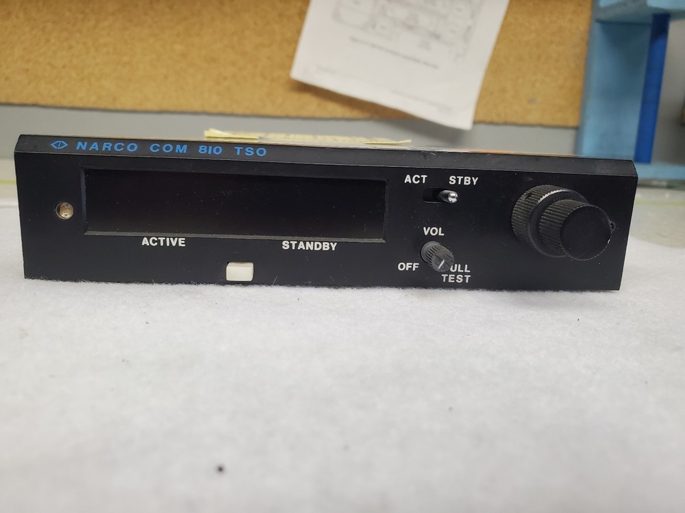 Narco VHF COM 810