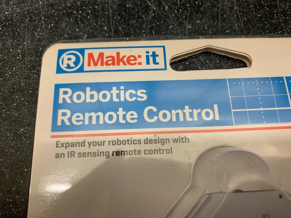 Make It Robotics Remote Control IR Sensing Remote RadioShack Exclusive 2770173