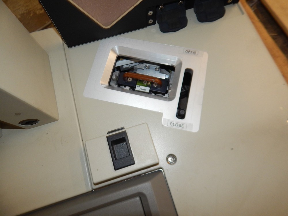 BRUKER EQUINOX 55 FT-IR SPECTROMETER (#4540)