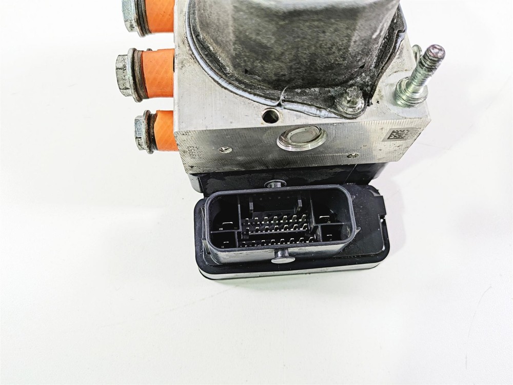 2017 Harley Touring FLHTKSE CVO E-Glide Rear Abs Brake Pump Unit Module 41100061