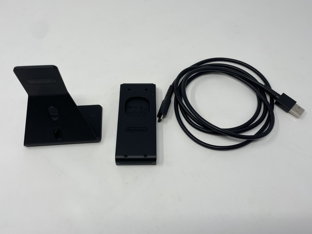 Nintendo Switch - Joy-Con Two-Way Charging Stand for Wireless NES Controllers