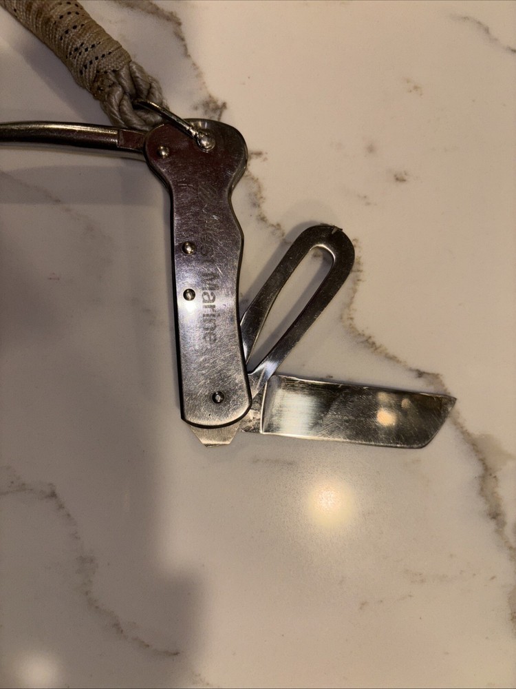 West Marine Knife EUC