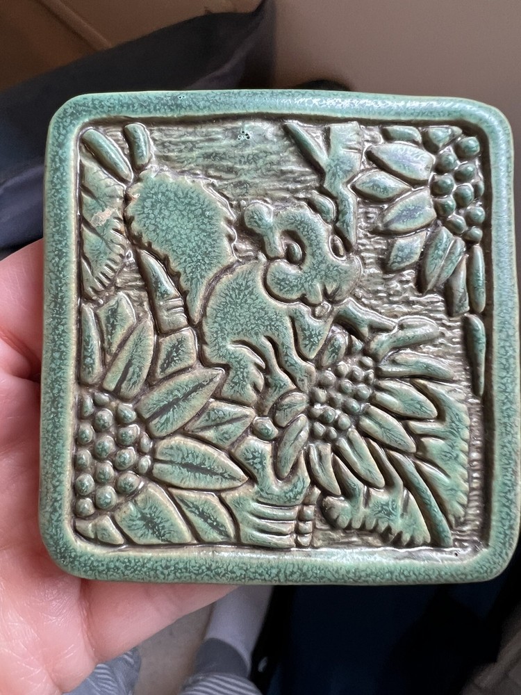 Two Rivers Tile, squirrel, green