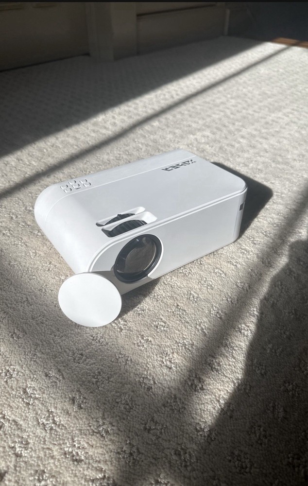 Yaber V2 Mini Portable WiFi Projector