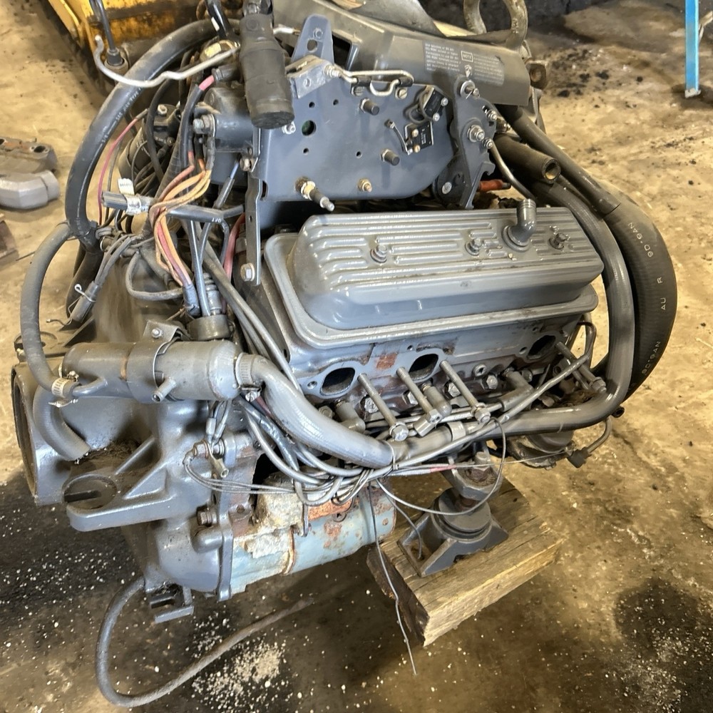 OMC 4.3 Cobra Boat Engine