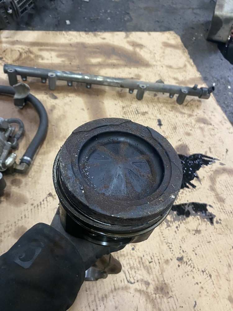 Paccar MX13 Connecting Rod & Piston ML6E6-5