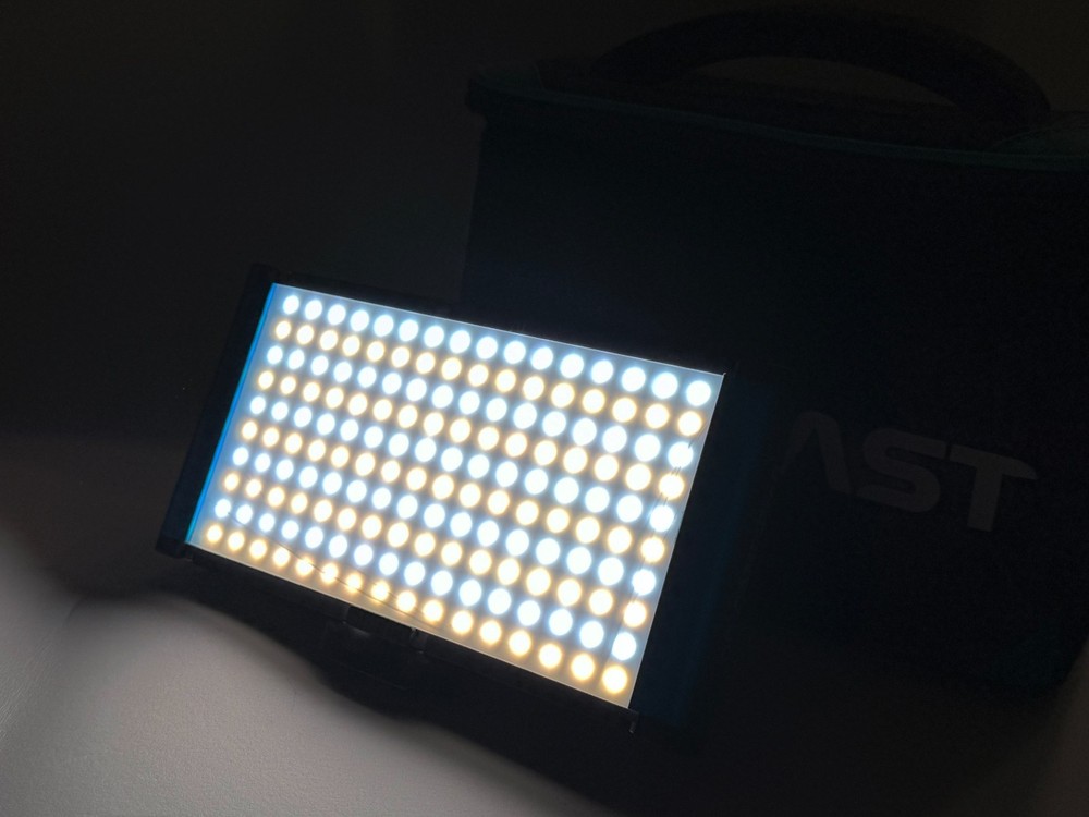 Dracast Bi-Color On-Camera LED Light