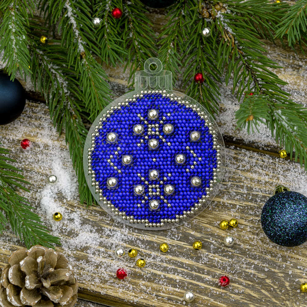 Wonderland Crafts Bead embroidery kit on a plastic base FLPL-052