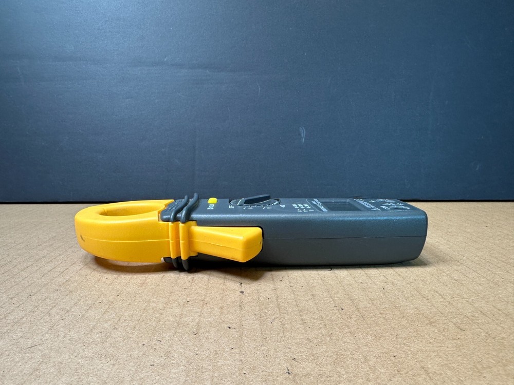 Omegaette HHM221 Clamp Meter Works Ships Fast!!!