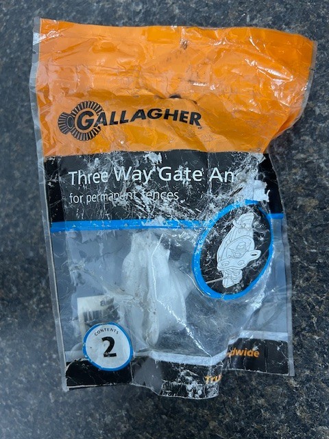 Gallagher Three Way Gate Anchor for Permanent Fences