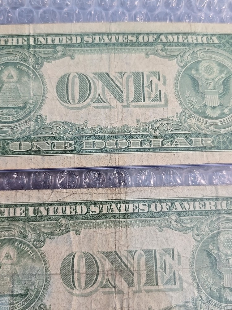 Three-$1 1935E "NO MOTTO" SILVER CERTIFICATE NOTES