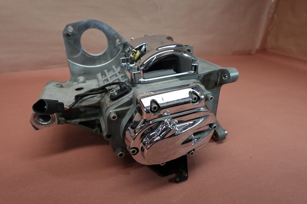 2003-2004 Harley Softail Deuce FXSTDSE2 5 Speed Transmission Gearbox