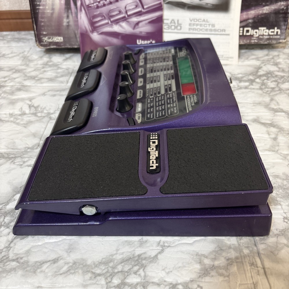 DigiTech Vocal 300 Vocal Multi-Effects Processor Voice Changer with Adapter