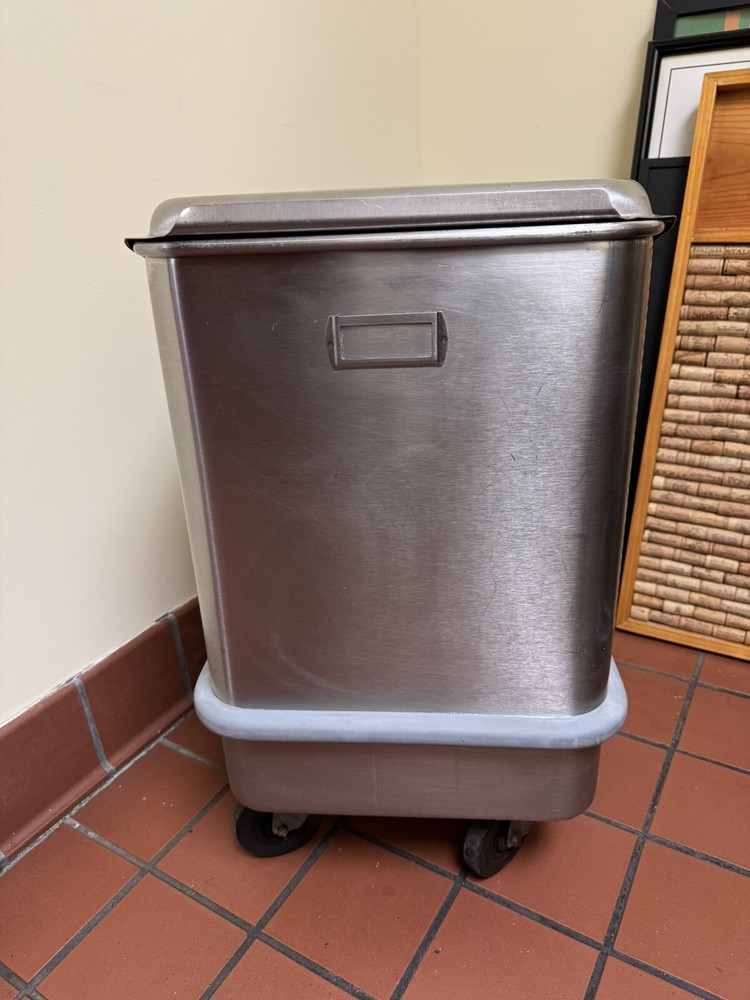 Seco  Stainless Steel NSF  Ingredient Bin