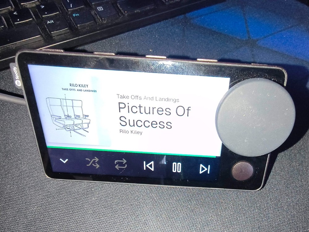 Spotify Car Thing Modded to Desk Thing - USB Music Controller