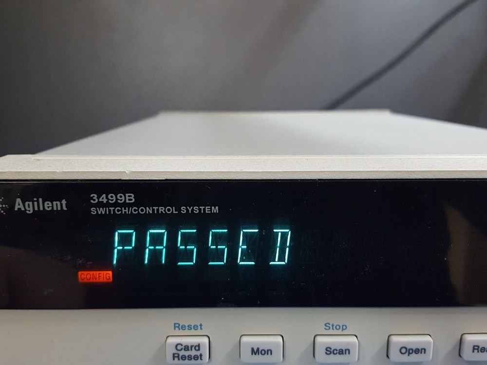 Agilent 3499B: Switch / Control System Main Frame (0637)
