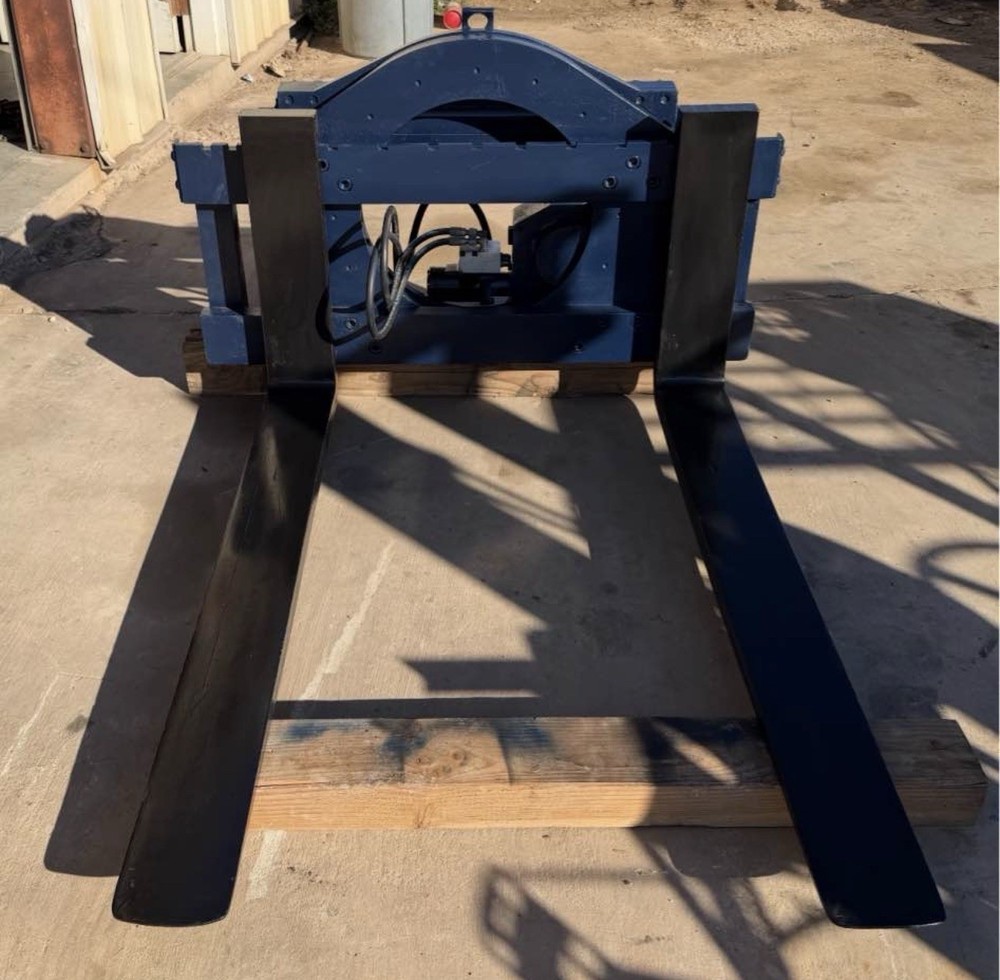 Rightline 8000 LB capacity class rotator