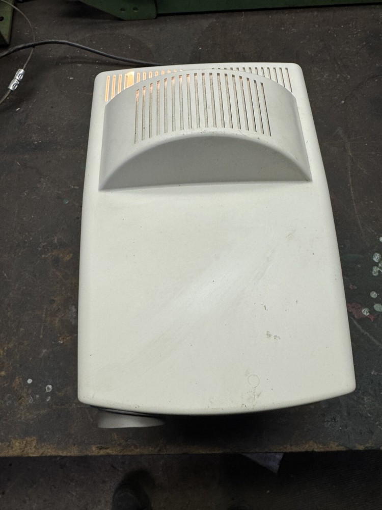Topcon ACP-7S chart projector for eye exam