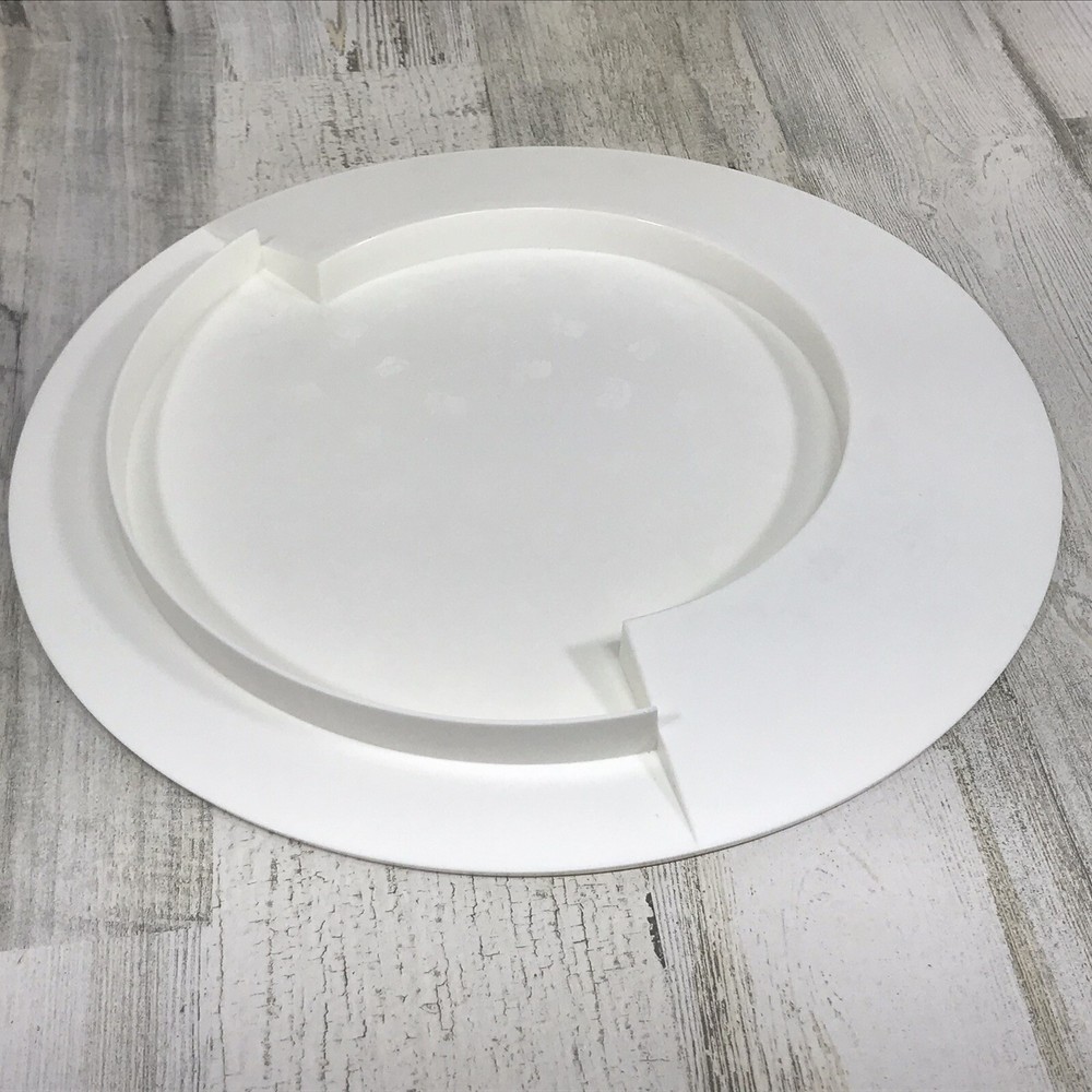 TUPPERWARE 3306A-2 White Cheese & Cracker Serving Tray