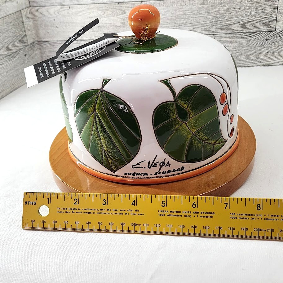 Napa Montecristi Ceramic Cheese Dish container with Wood Base Signed Leaf Design