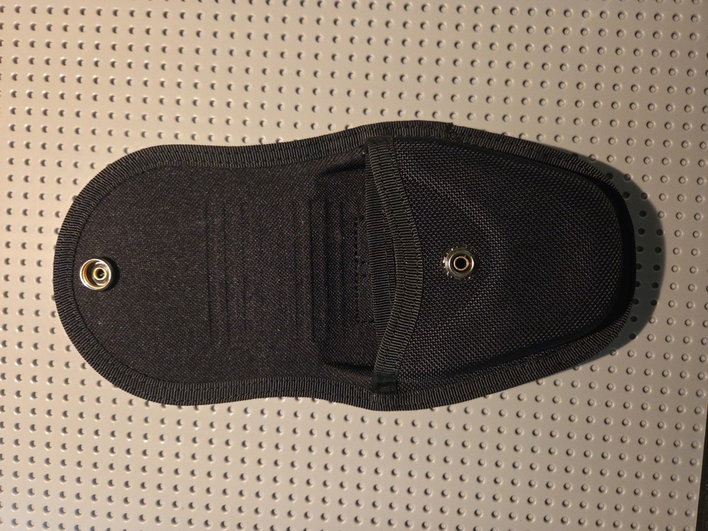 Double Handcuff Case Black Snap.