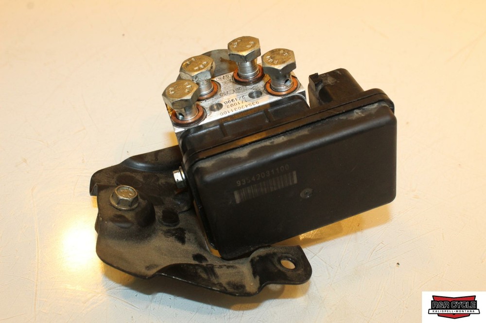 2018 KTM Duke 390 Abs Pump Unit Module 93542031100