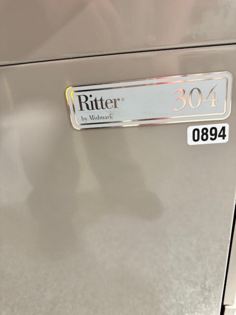 Ritter 304 Exam Table
