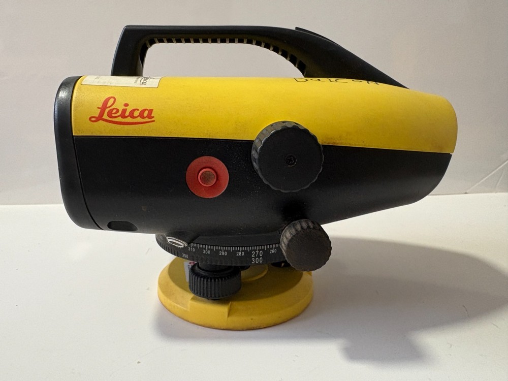 Leica Sprinter 150m Digital Level