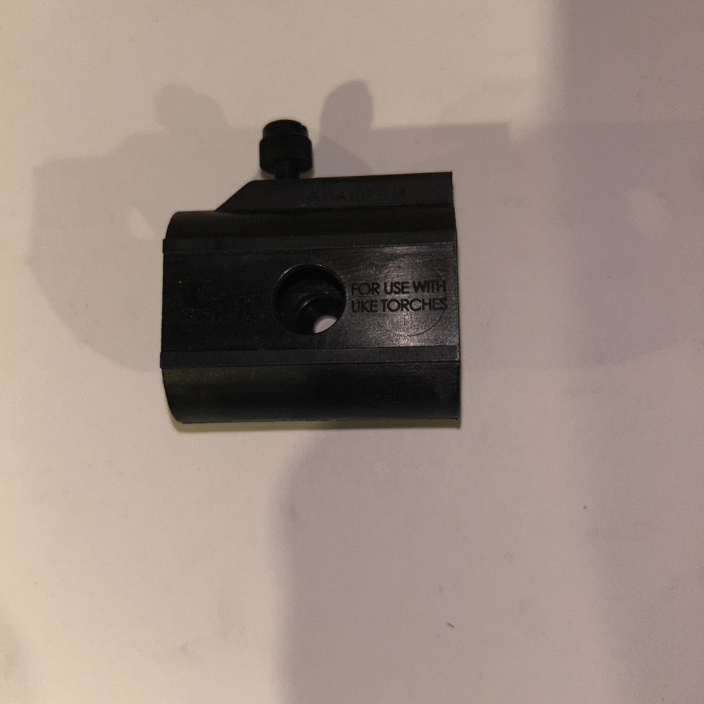 Pacific Helmets Flashlight Mounting Kit B2066114