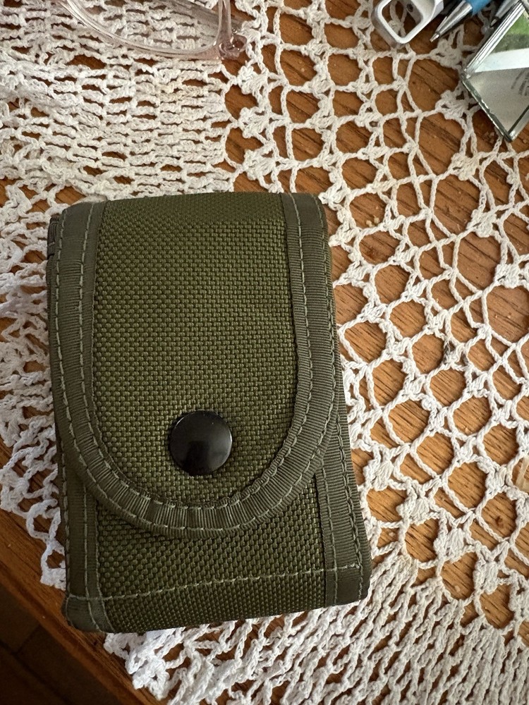 Magazine Holder 2 Cell No Brand Preowned