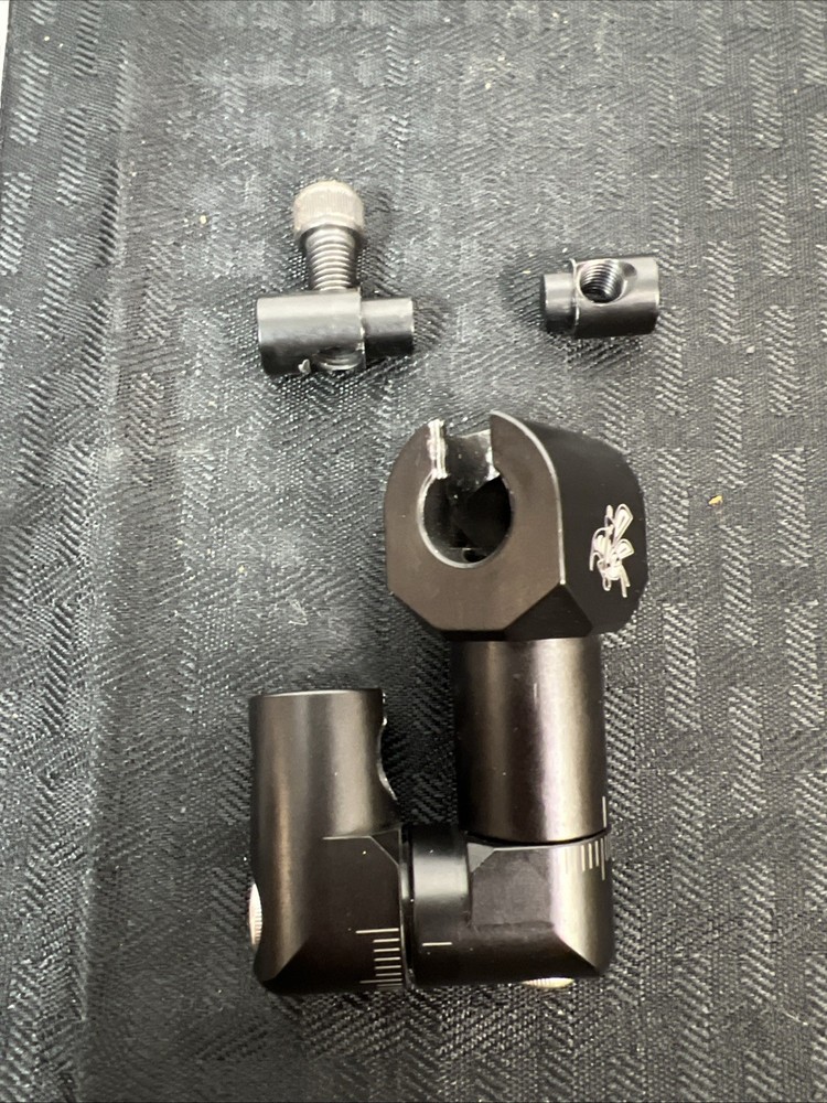 Bee Stinger Standard Side Bar Mount - Black