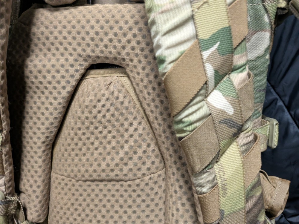 Catoma Switchblade Pack. New!