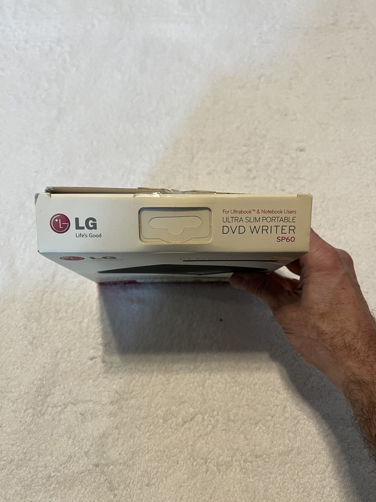 LG SP60 Ultra Slim Portable DVD Writer MAC / Windows