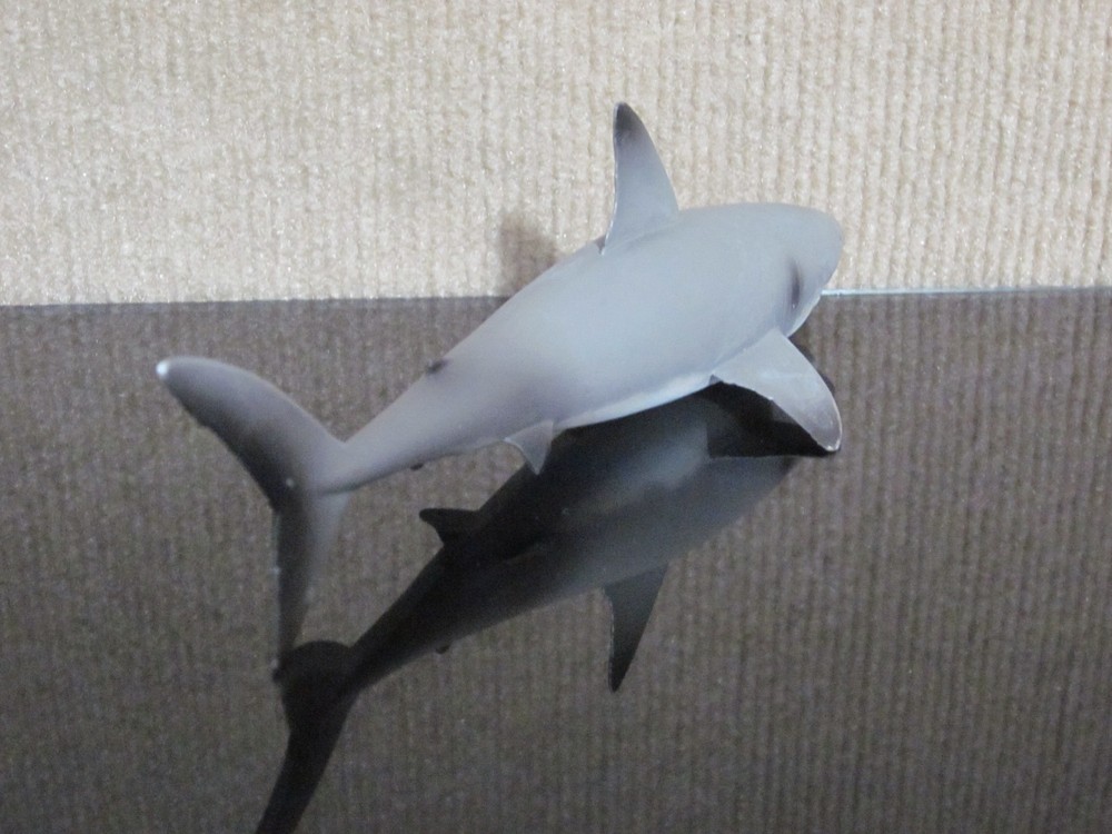 Mojo Great White Shark Animal Figure 2012
