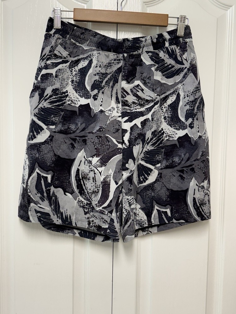 Lululemon Men's Athletic Shorts, Size M
