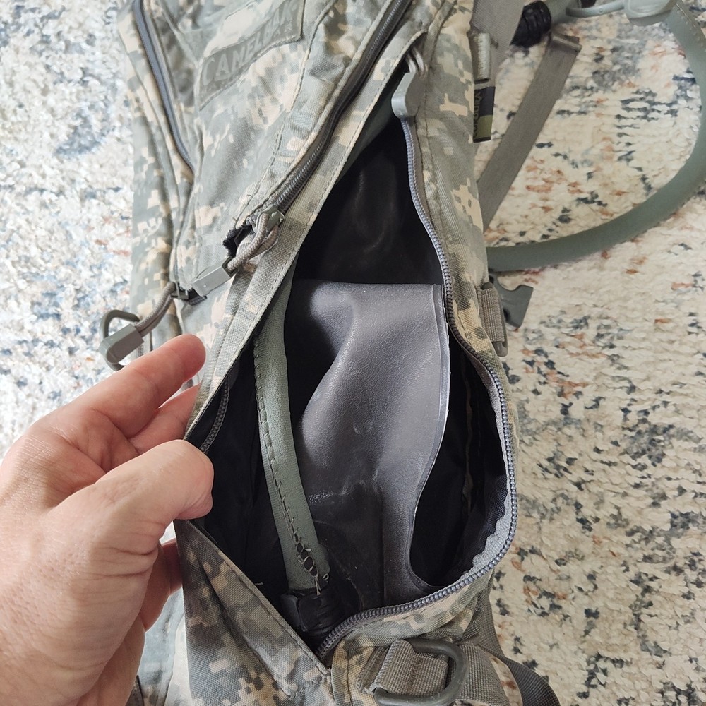 CamelBak Maximum Gear Hydration Pack Camo 3 L