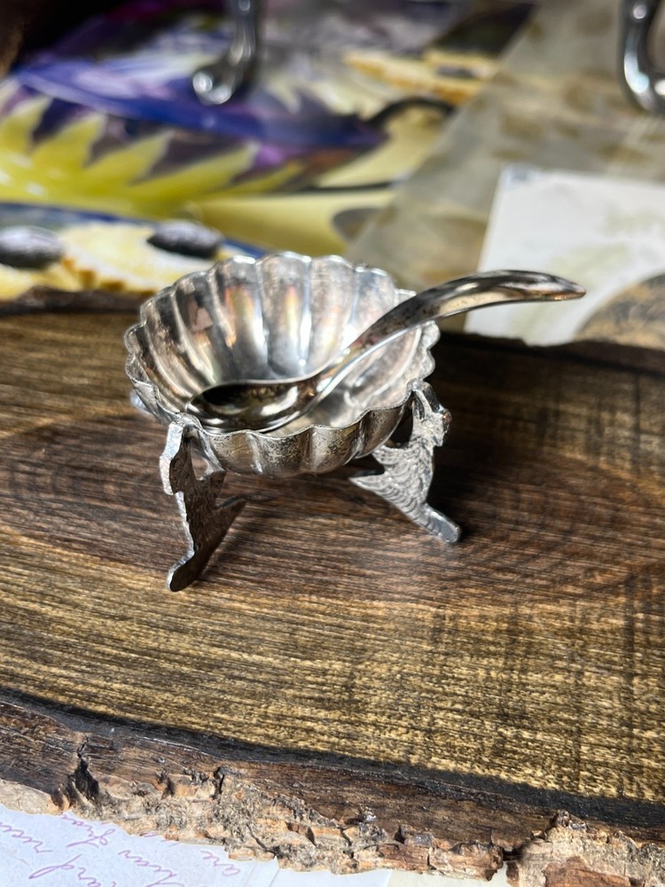 Sterling Silver Coyote Salt Shell & Spoon V998