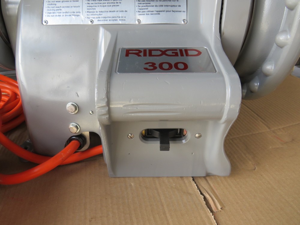 REBUILT RIDGID® 300 Power Drive Pipe Threading Machine 41855 & Foot Switch