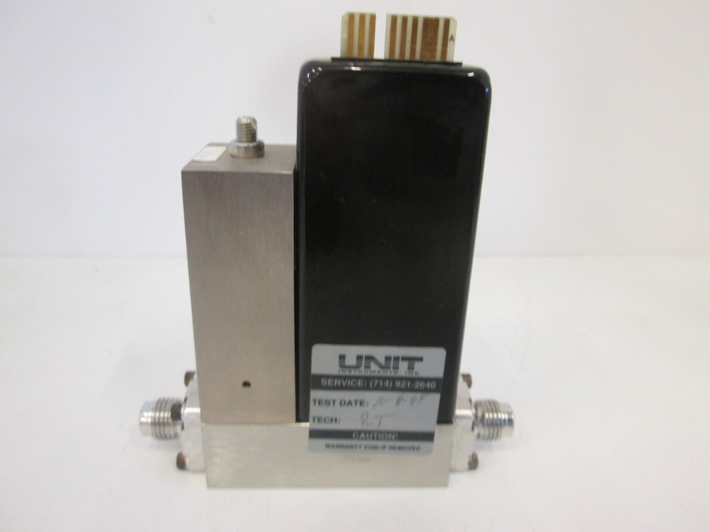 Unit Instruments, UFC-1160A, Mass Flow Controller, 1 SLM, O2, Used