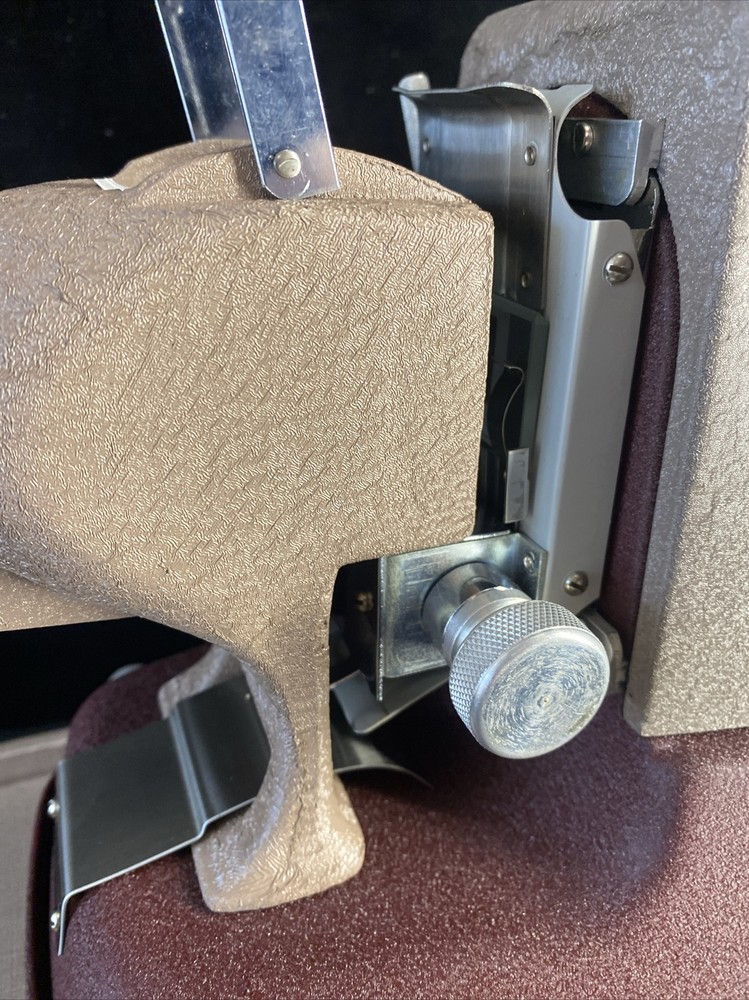 Standard Projector Company Model 500C2 Working With Case Ex!