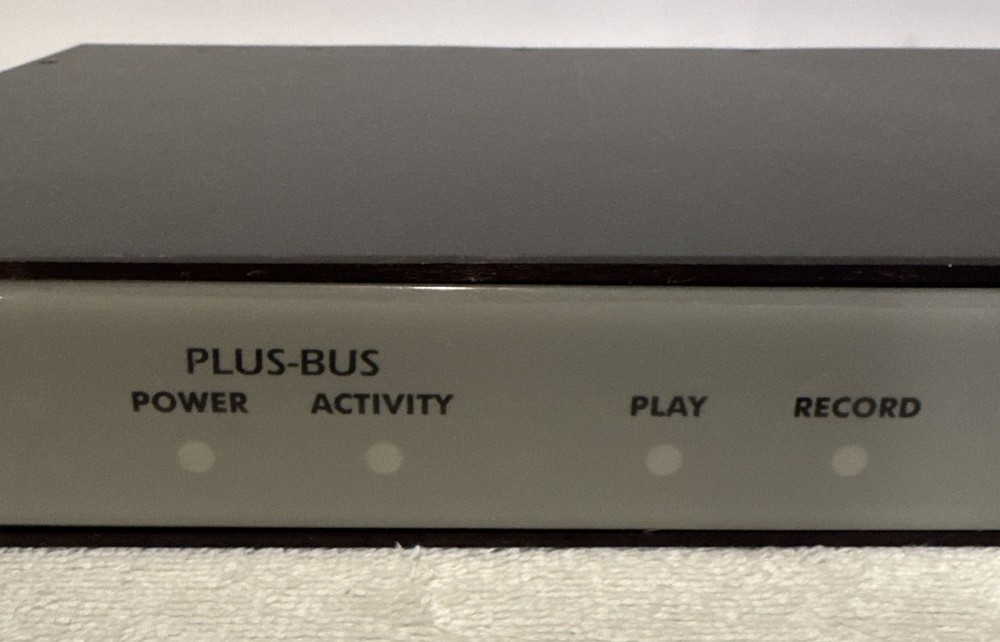 Leightronix TCD R/P Plus-Bus Enabled MPEG Recorder/Player Powers On Read