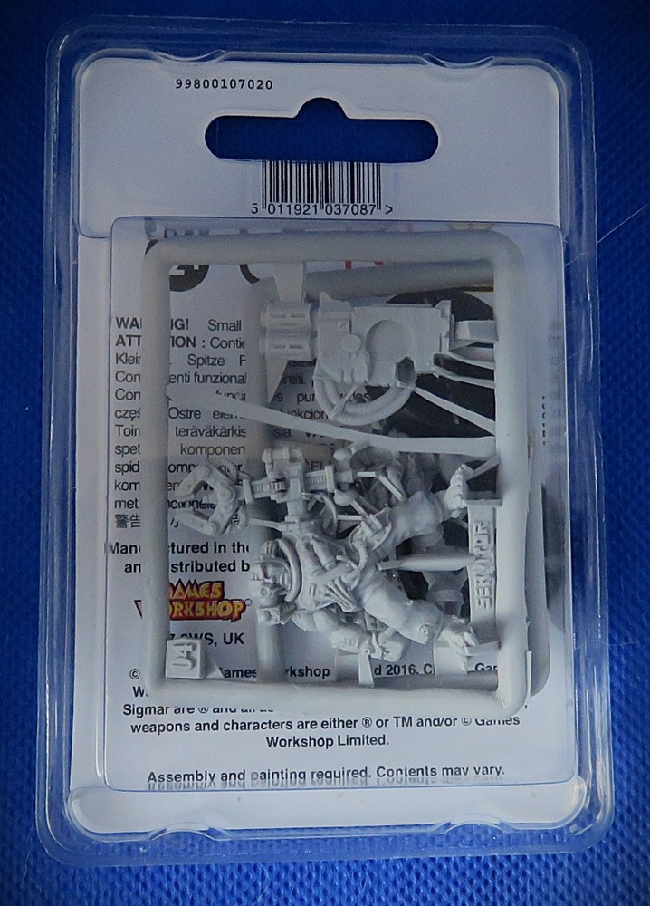 WARHAMMER 40K , CITADEL SERVITORS WITH MULTI-MELTAS